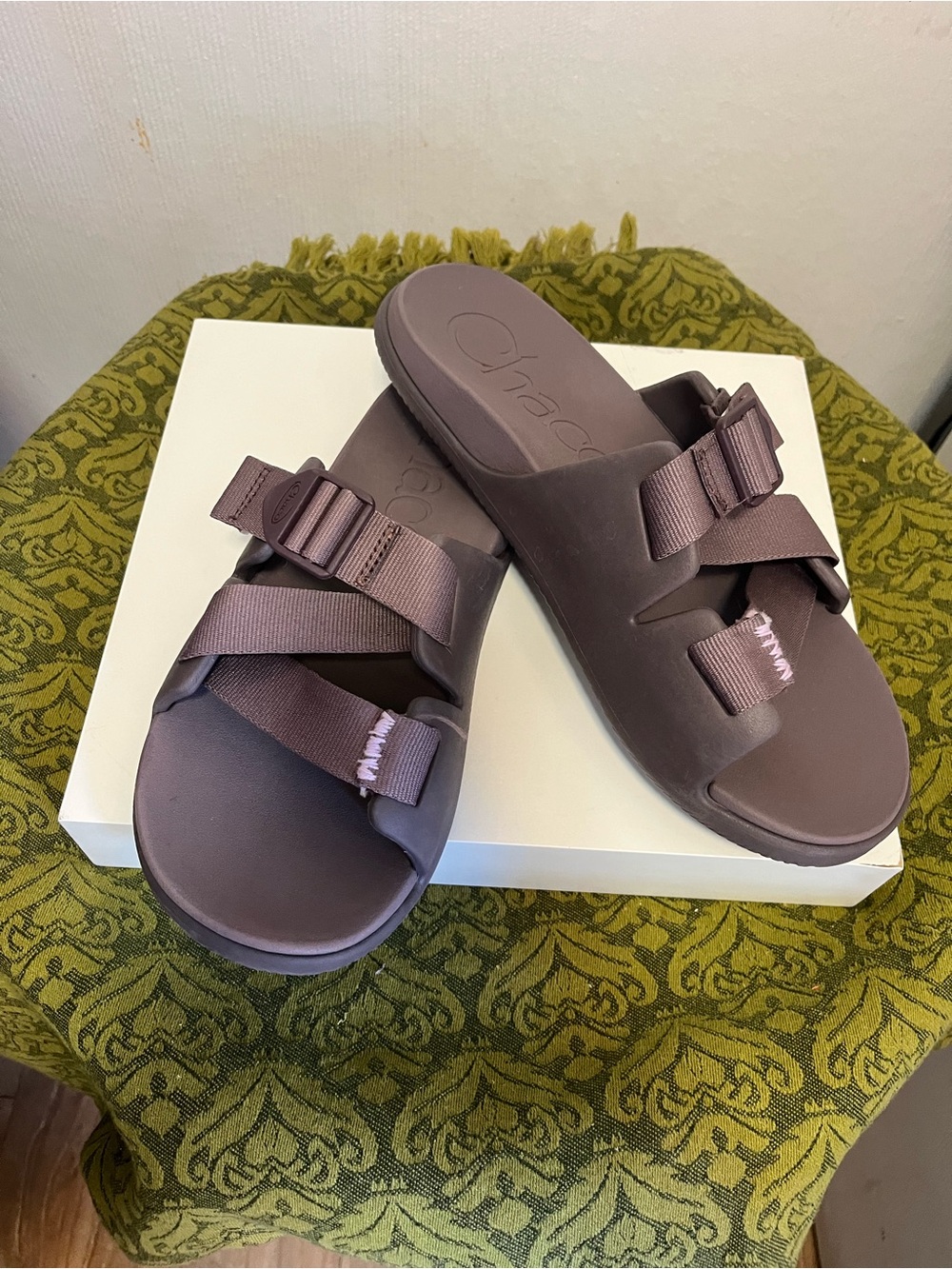 Chaco Women's Purple Slide Sandals Adjustable
Buckle Straps US 11 EU 42